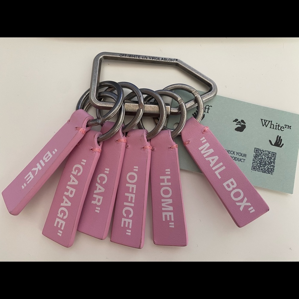 Off-White Leather Label Key Ring